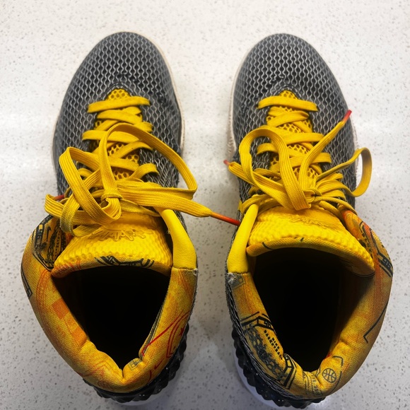 Nike Kyrie 1 ‘Rise’ Men’s Size 10 w/OG Box - Picture 6 of 9